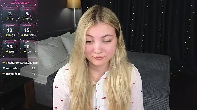 Snapshot of Angel__Grace chatting on May 2026 12:18:01 AM Angel Grace online show from May 2026 12:18:01 AM