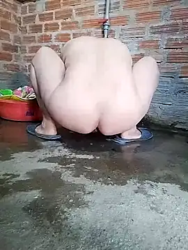 Snapshot of RinaPink chatting on February 2026 04:11:01 AM RinaPink online show from February 2026 04:11:01 AM