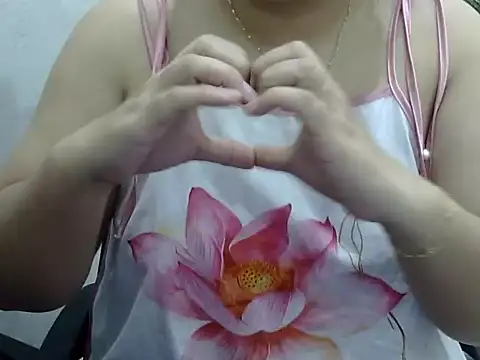 Sarah no land online show from April 2026 02:07:02 PM