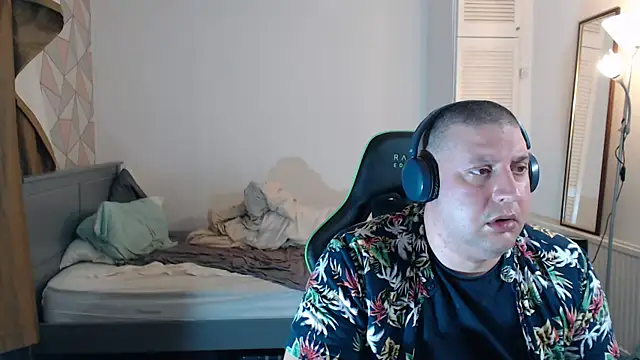 thetalldude265 online show from January 2026 03:45:02 AM