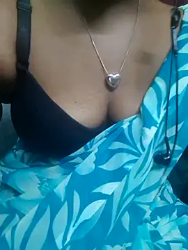 Snapshot of tamil-Diya90 chatting on January 2026 10:39:01 AM tamil-Diya90 online show from January 2026 10:39:01 AM