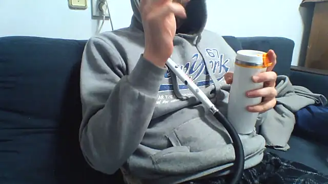 KaelNox online show from May 2026 07:19:02 PM