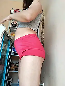 Snapshot of Lara_queenxxx chatting on January 2026 06:23:02 PM Lara queenxxx online show from January 2026 06:23:02 PM