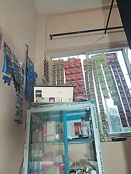 Snapshot of Lara_queenxxx chatting on February 2026 11:51:01 AM Lara queenxxx online show from February 2026 11:51:01 AM