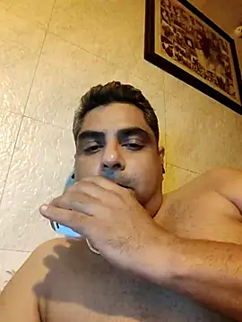 hardnhornybull online show from March 2026 09:53:02 PM