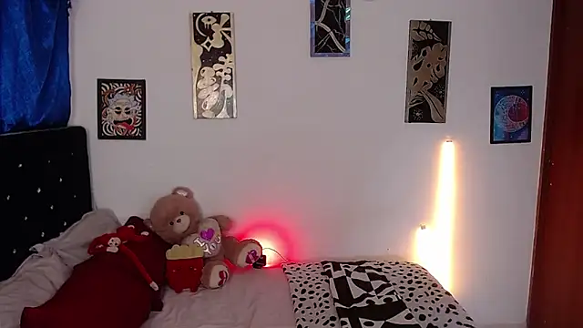 yorsamm smit online show from April 2026 02:12:02 AM