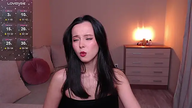 lia hetty online show from January 2025 06:59:02 PM