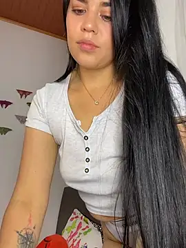 sophyy white online show from June 2026 05:20:02 AM