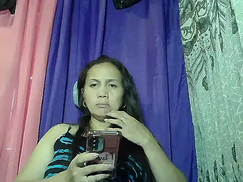 prettymomma24xx online show from July 2026 12:56:02 AM