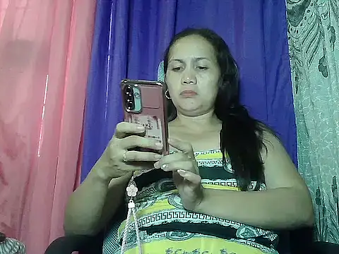 prettymomma24xx online show from July 2026 03:23:01 AM