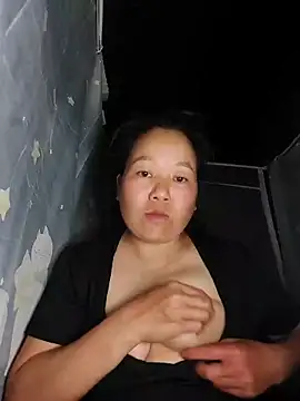 donaaa2 online show from April 2026 03:17:02 PM