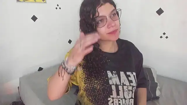 Snapshot of wendybeckett3 chatting on March 2026 04:06:02 PM wendybeckett3 online show from March 2026 04:06:02 PM