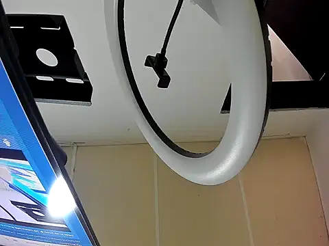 Snapshot of kikihtx chatting on January 2026 08:23:01 PM kikihtx online show from January 2026 08:23:01 PM