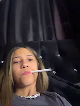 vicky bass  online show from March 2026 02:17:02 AM