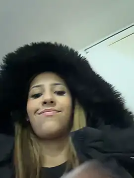 vicky bass  online show from March 2026 02:22:01 AM