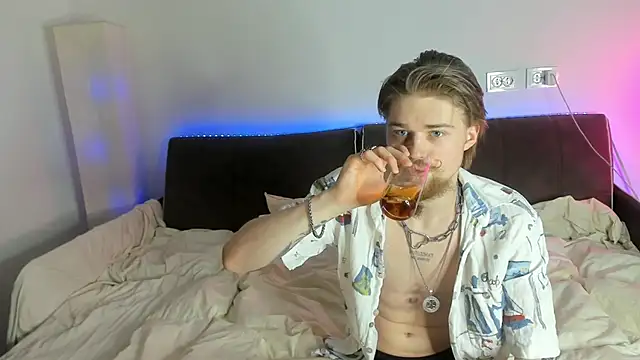 Lev Miller online show from February 2026 03:55:01 PM