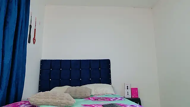 sweet posionx online show from March 2026 10:06:01 PM