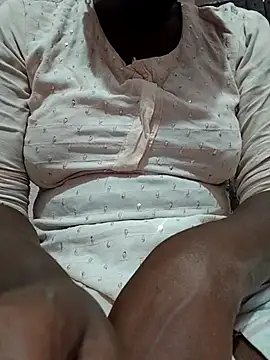 Snapshot of PRAPTITELUGU chatting on February 2026 06:37:01 AM PRAPTITELUGU online show from February 2026 06:37:01 AM