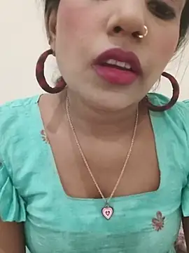 Snapshot of SA-K-SHI chatting on June 2026 05:11:02 PM SA-K-SHI online show from June 2026 05:11:02 PM