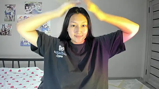 yunami  chan online show from February 2026 12:30:01 PM