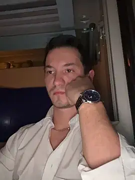 batschi0512 online show from January 2026 08:56:01 PM