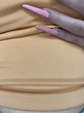 Snapshot of OutsiderMuse chatting on January 2026 10:03:02 PM OutsiderMuse online show from January 2026 10:03:02 PM