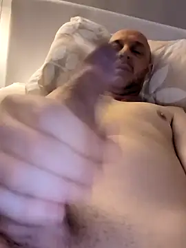 parish7196 online show from March 2026 11:19:01 PM