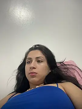 diosa cristal  online show from February 2026 12:17:01 AM