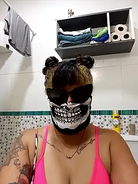 lovely-andrea online show from January 2026 03:34:02 AM