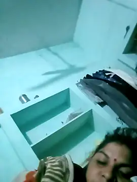 Rajnilodhi4788 online show from January 2026 11:21:02 PM