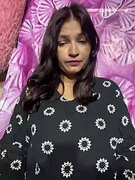 Priyaa 1433 online show from August 2026 12:07:01 PM