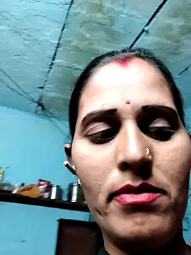 Snapshot of Bhavna8080 chatting on May 2026 06:35:02 PM Bhavna8080 online show from May 2026 06:35:02 PM