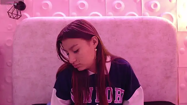 yuyis 15 online show from January 2026 11:59:02 AM