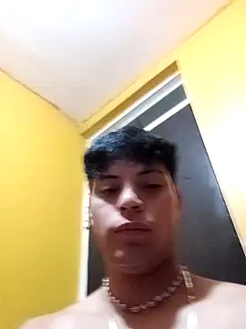 BrandonMendez6 online show from April 2026 02:33:01 PM