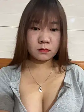 Snapshot of Liness101 chatting on January 2026 02:27:01 AM Liness101 online show from January 2026 02:27:01 AM