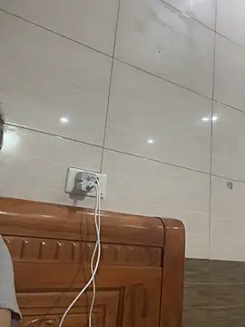 Liness101 online show from April 2026 02:49:01 AM