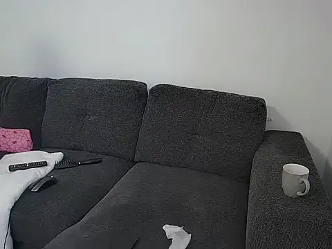 NovaJenner online show from January 2026 12:10:01 PM