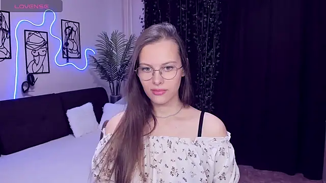 Snapshot of AyumiBlossom chatting on February 2026 11:50:01 AM AyumiBlossom online show from February 2026 11:50:01 AM