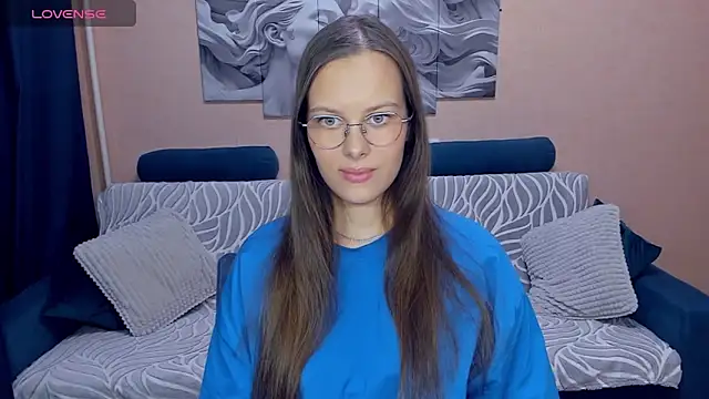 Snapshot of AyumiBlossom chatting on February 2026 01:53:02 PM AyumiBlossom online show from February 2026 01:53:02 PM