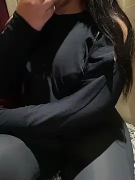 Lina Velvet  online show from March 2026 09:11:01 PM