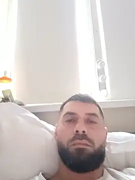 Snapshot of darom85 chatting on January 2026 07:10:02 AM darom85 online show from January 2026 07:10:02 AM