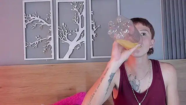 Genesis And Jack  online show from January 2026 02:48:01 AM