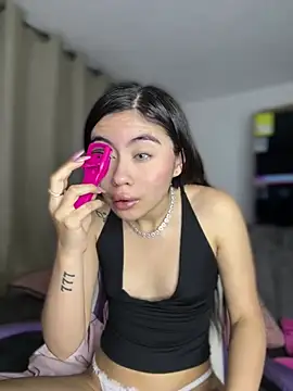 Stormi th online show from February 2026 04:52:01 AM