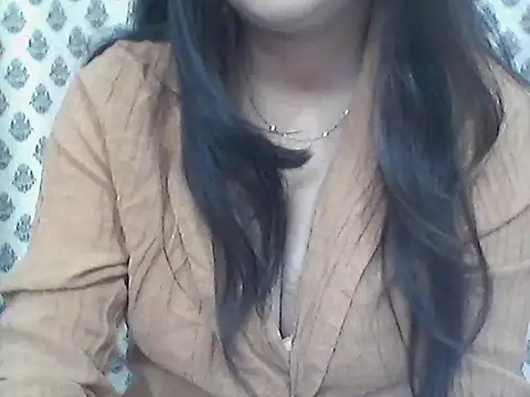 Snapshot of _Daisy chatting on April 2026 07:07:01 PM Daisy online show from April 2026 07:07:01 PM