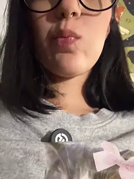 HinaSweet online show from February 2026 11:58:02 PM