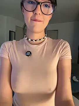 HinaSweet online show from March 2026 01:27:02 AM