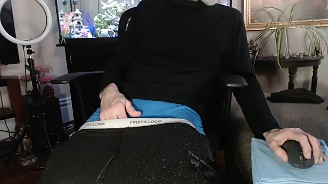 EspanolVato online show from February 2026 10:50:01 PM