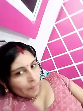 Hot ree85 online show from March 2026 05:57:01 AM