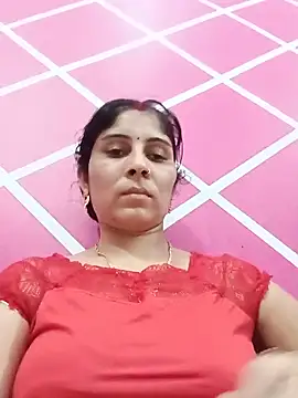 Hot ree85 online show from May 2026 06:09:01 PM