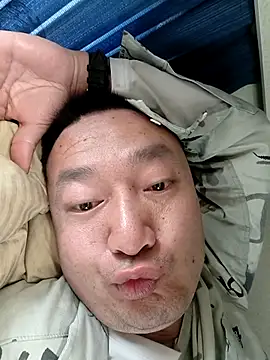 Snapshot of lvjinshun147 chatting on April 2026 01:47:01 AM lvjinshun147 online show from April 2026 01:47:01 AM